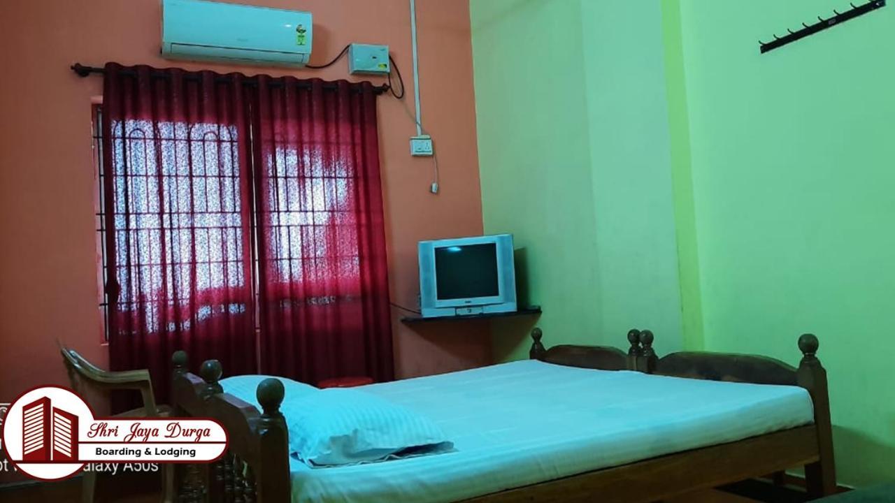 Shri Jaya Durga Boarding & Lodging Udupi Exterior foto
